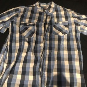 Casual good condition short sleeve size medium.